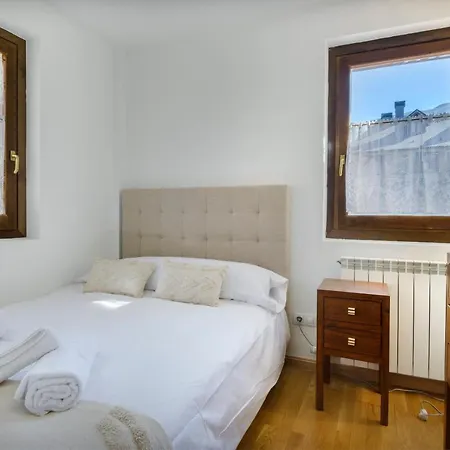 Alojamiento Pirineos Apartment